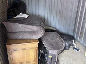 20 x 10 storage unit in Yorktown, VA
