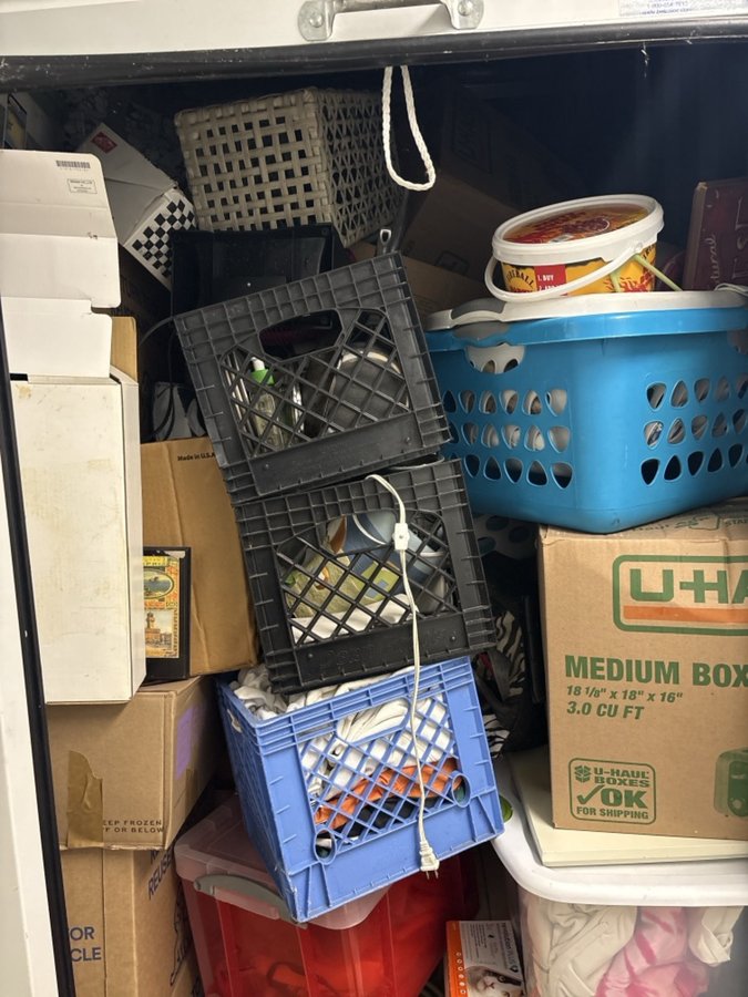 5 x 10 storage unit in Hampton, VA