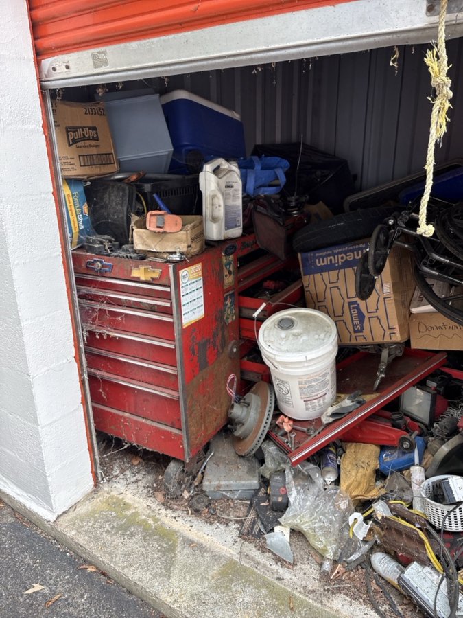 10 x 10 storage unit in Yorktown, VA