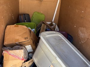 5 x 10 storage unit in Hampton, VA