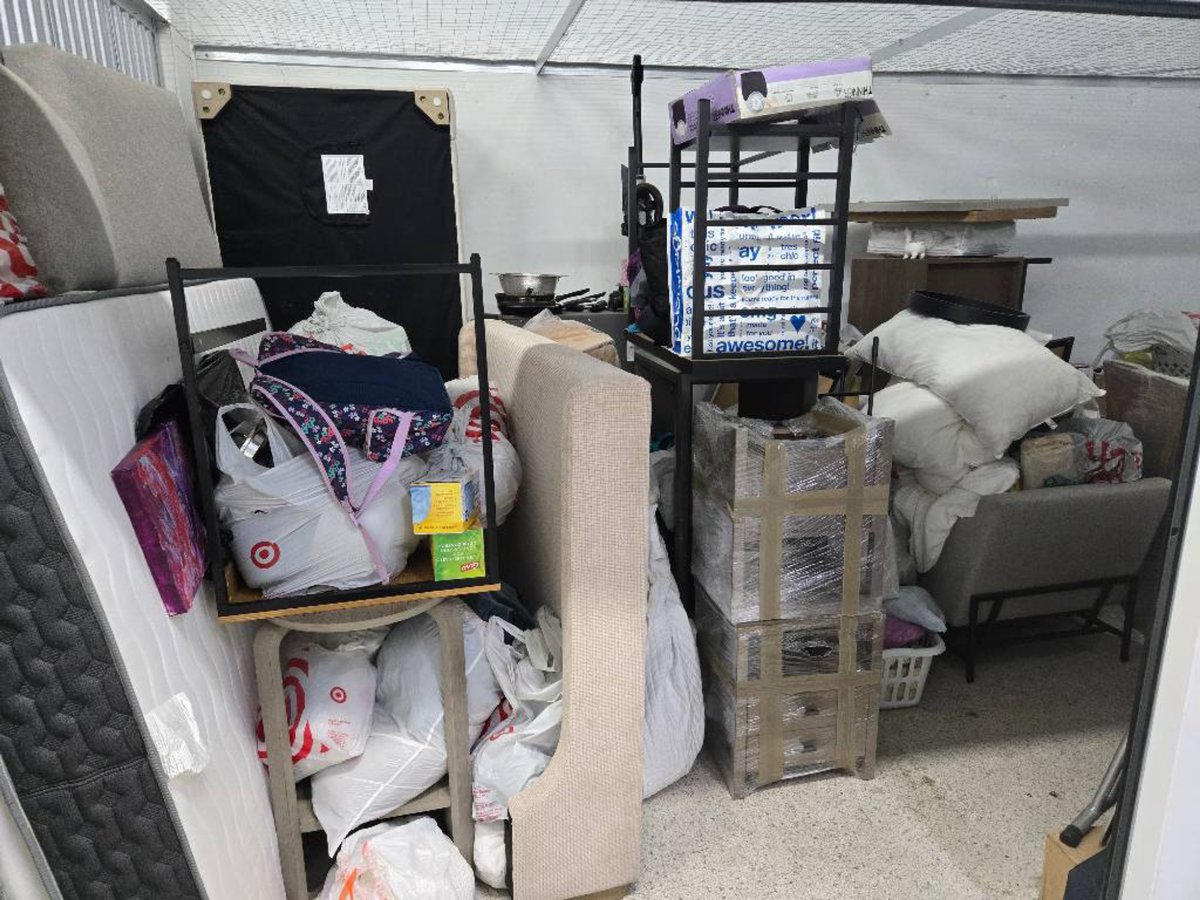 10 x 20 storage unit in Chicago, IL