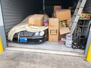 12 x 30 storage unit in Manor, TX