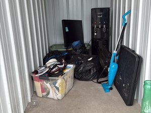 5 x 10 storage unit in Dekalb, IL