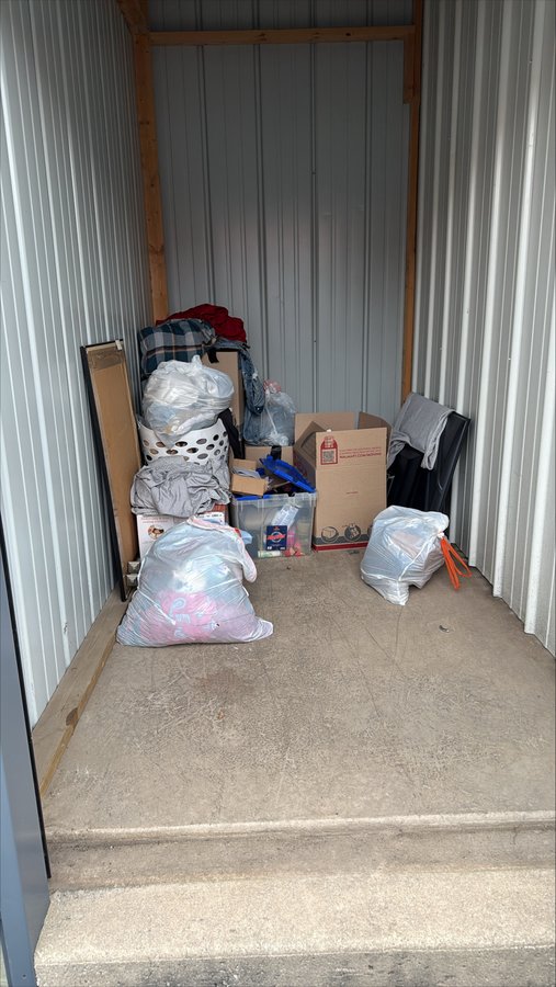 5 x 10 storage unit in Dekalb, IL