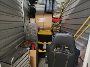 5 x 9 storage unit in New Brunswick, NJ