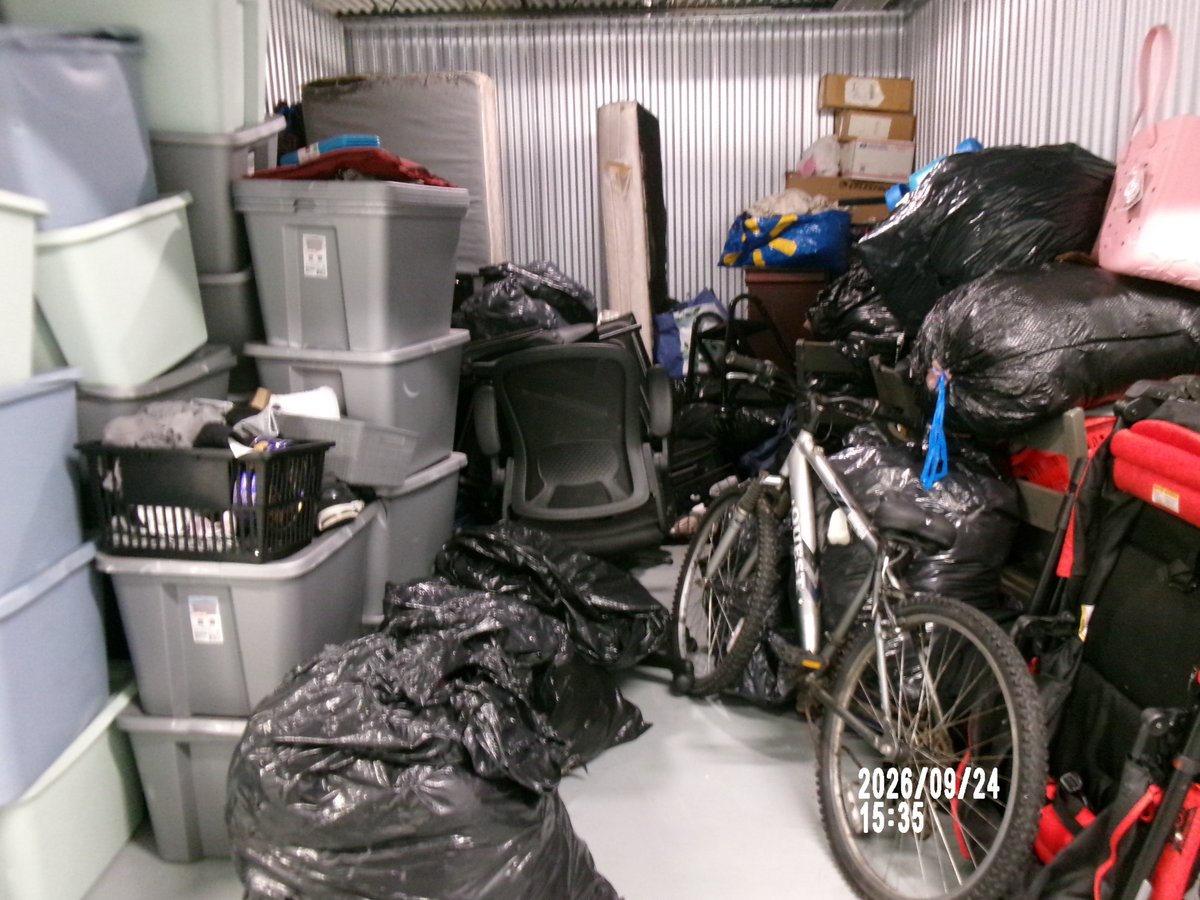 10 x 15 storage unit in Garfield, NJ