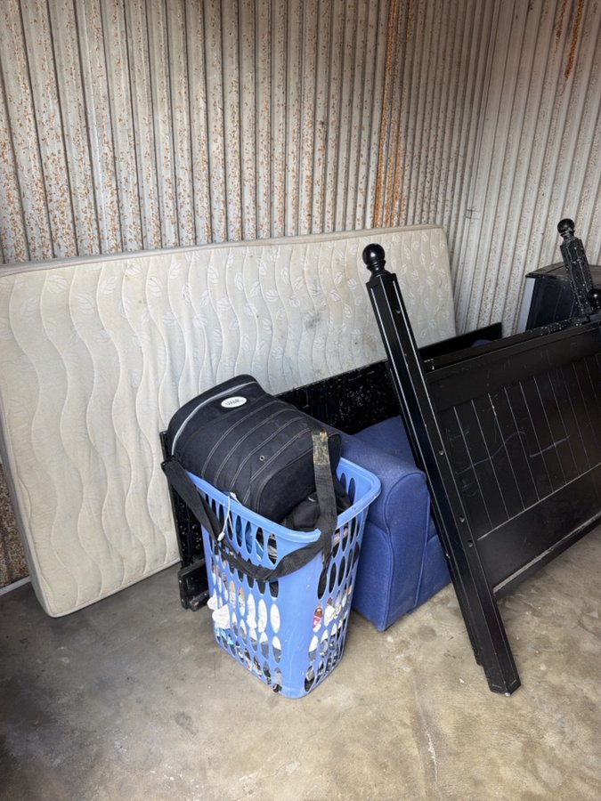 10 x 10 storage unit in Virginia Beach, VA