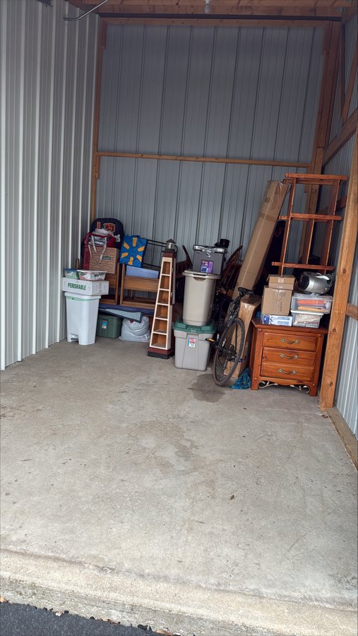 10 x 15 storage unit in Sycamore, IL