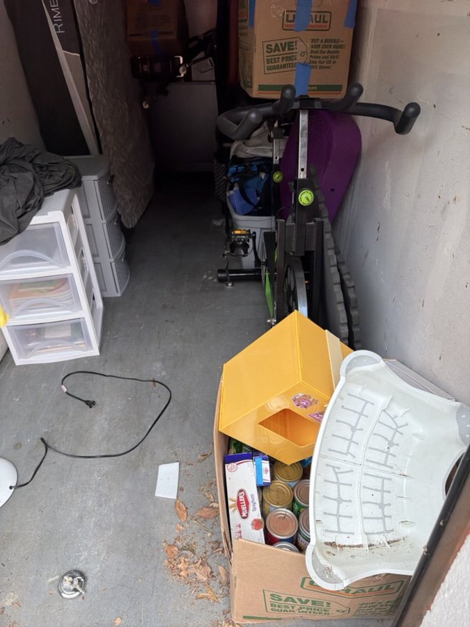 5 x 15 storage unit in Virginia Beach, VA