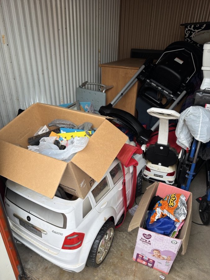 10 x 10 storage unit in Virginia Beach, VA