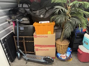 10 x 5 storage unit in Phoenix, AZ