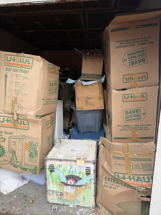10 x 20 storage unit in Virginia Beach, VA