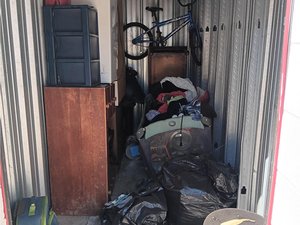 5 x 12 storage unit in Muncie, IN