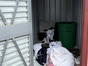 5 x 10 storage unit in Jefferson City, MO