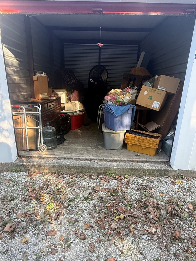10 x 15 storage unit in Muncie, IN