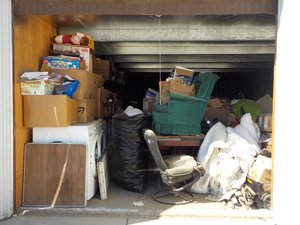 20 x 30 storage unit in Bakersfield, CA