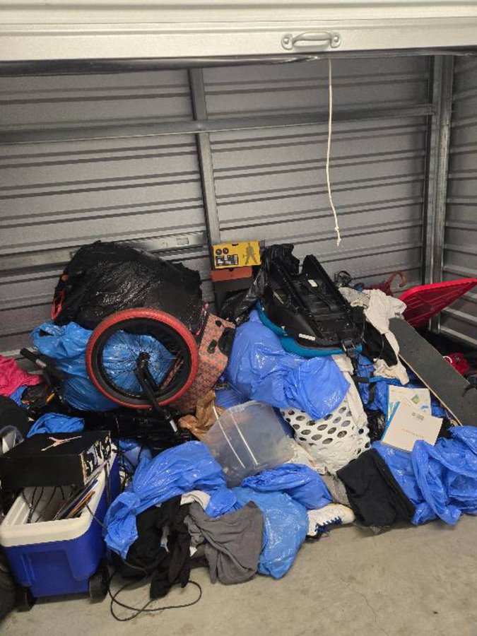10 x 5 storage unit in Huntington Park, CA