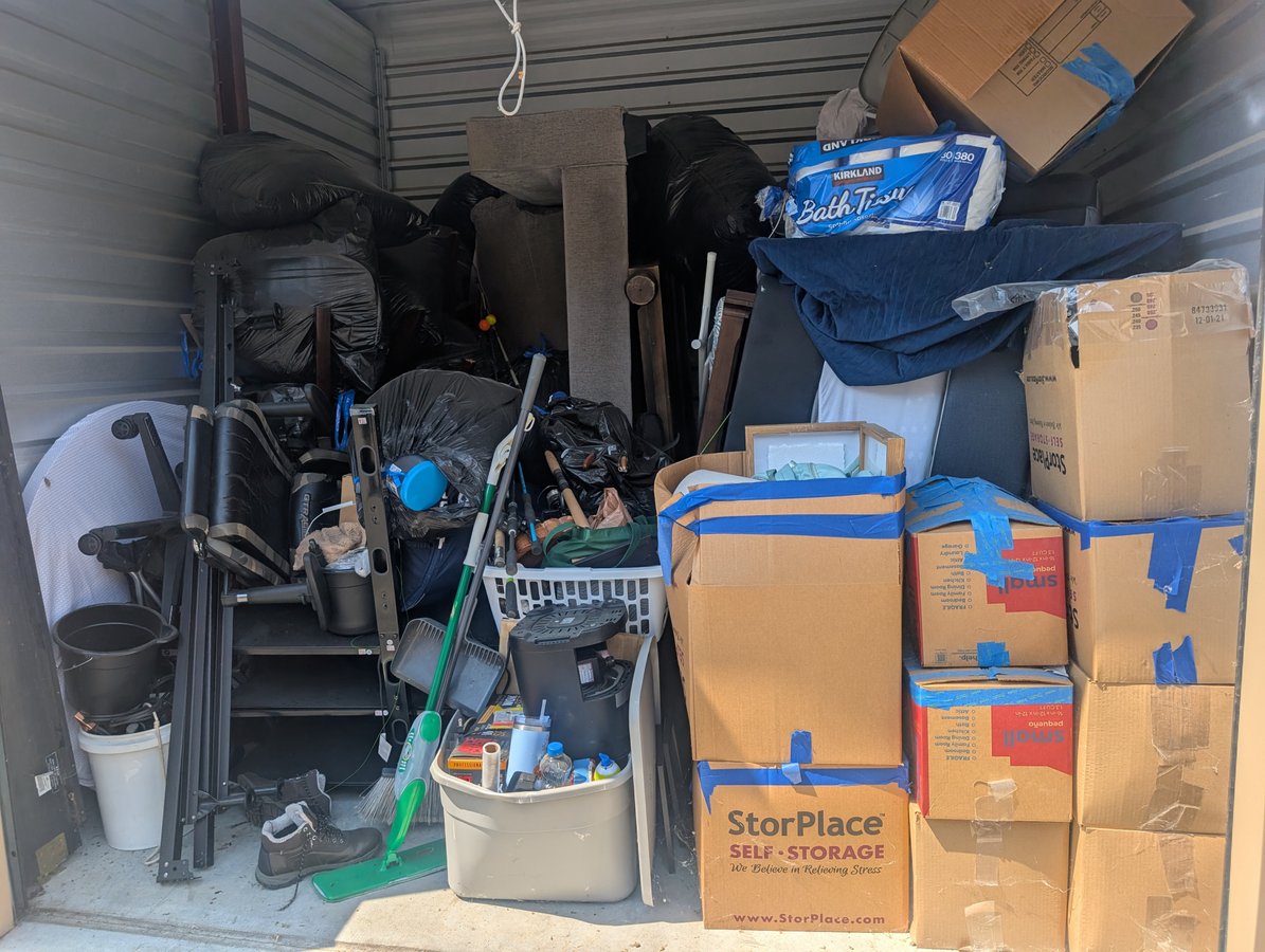 10 x 10 storage unit in Hermitage, TN