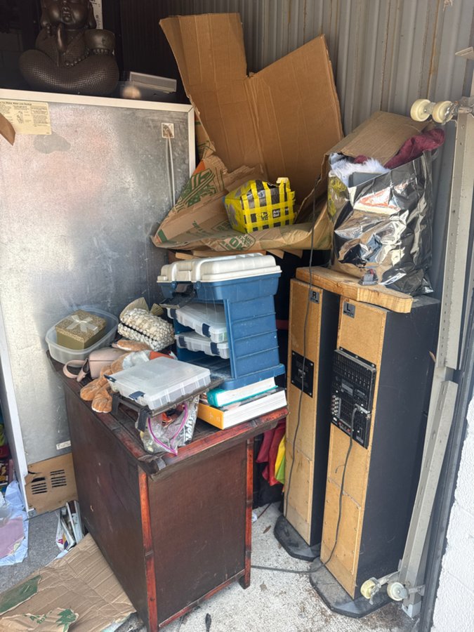 10 x 20 storage unit in Virginia Beach, VA