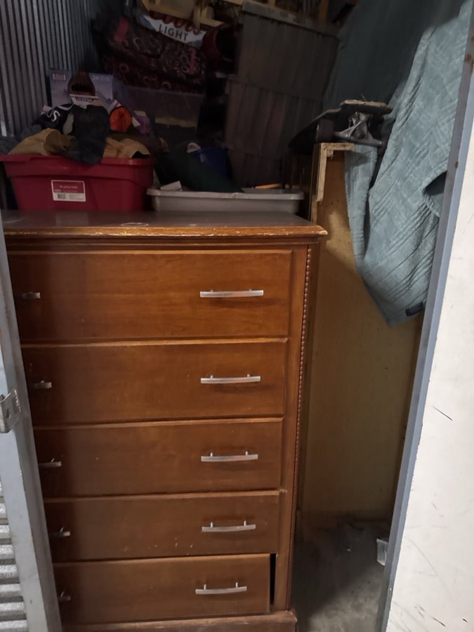 5 x 10 storage unit in Virginia Beach, VA