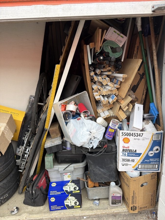 10 x 15 storage unit in Virginia Beach, VA