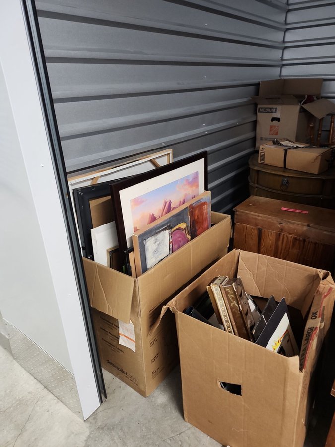 10 x 10 storage unit in Dripping Springs, TX