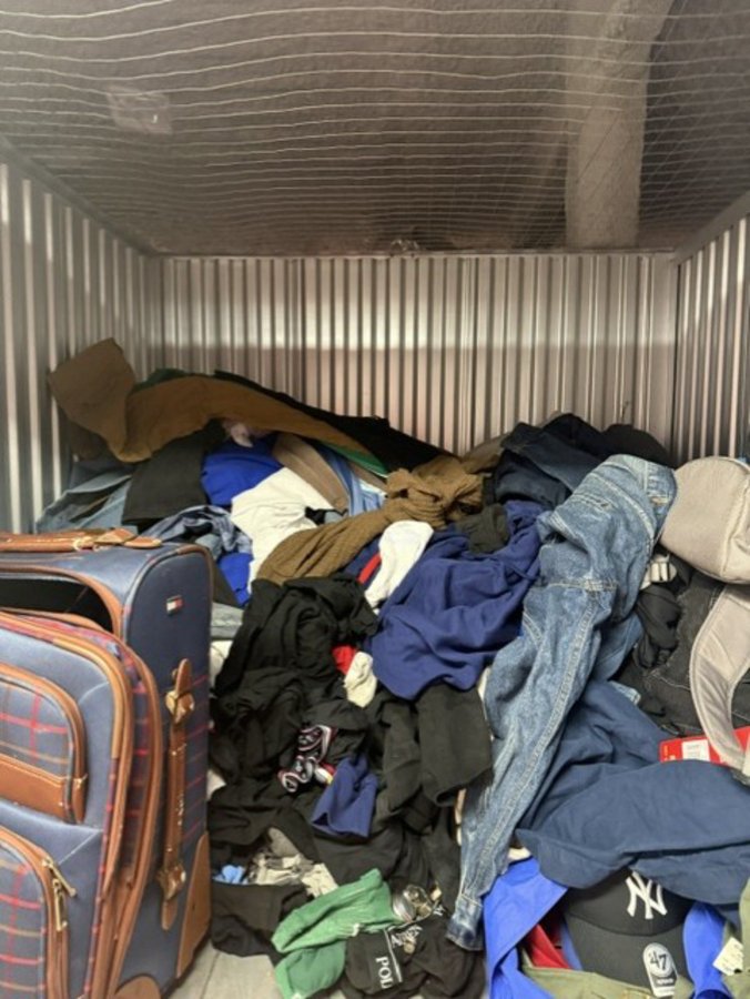 5 x 5 storage unit in Long Island City, NY