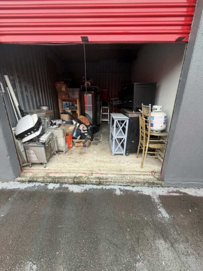 10 x 14 storage unit in North Charleston, SC