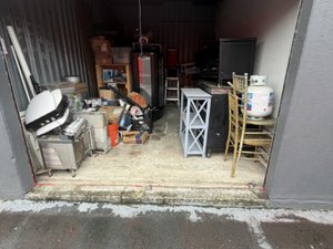 10 x 14 storage unit in North Charleston, SC