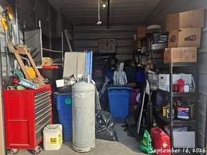 10 x 15 storage unit in Linden, NJ