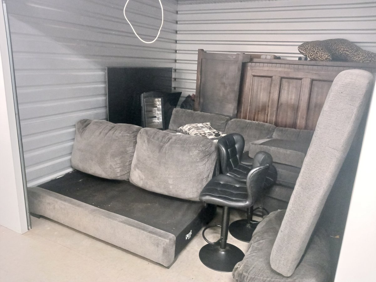10 x 10 storage unit in Plano, TX