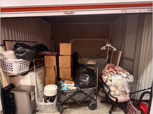 10 x 10 storage unit in Doral, FL