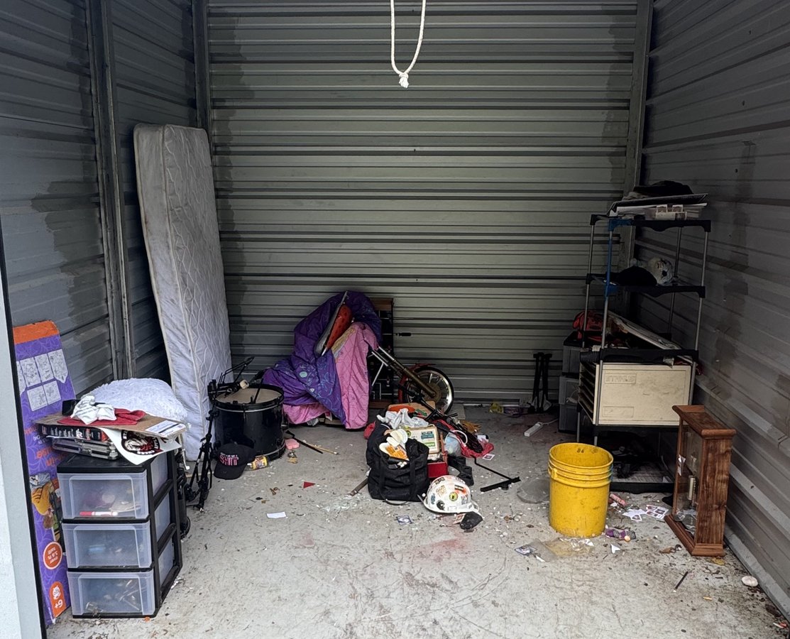 10 x 10 storage unit in Monongahela, PA