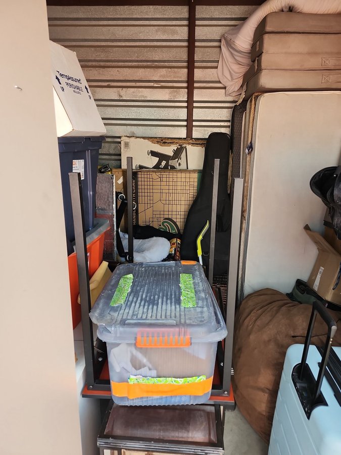 10 x 10 storage unit in Austin, TX