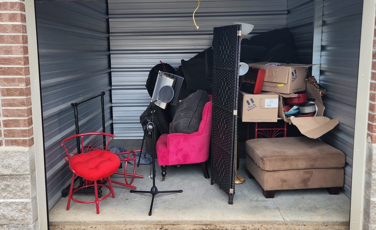 10 x 10 storage unit in White House, TN