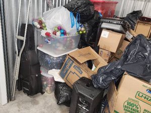 10 x 15 storage unit in Riverdale, GA