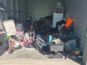 10 x 20 storage unit in Hemet, CA