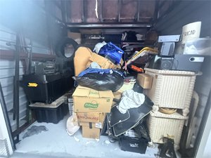 10 x 10 storage unit in Celebration, FL