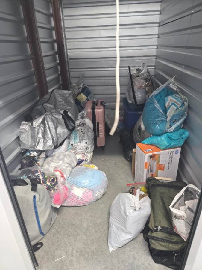 5 x 9 storage unit in Chesapeake, VA