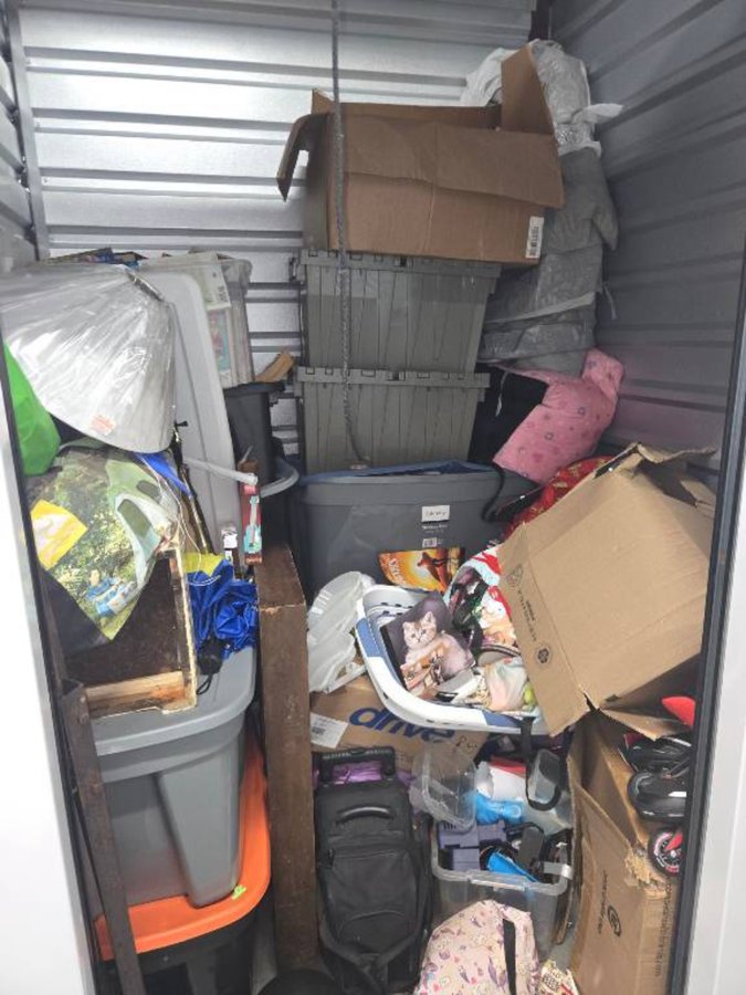5 x 5 storage unit in Chesapeake, VA