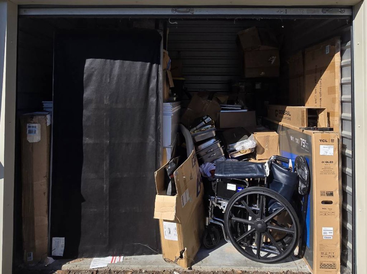 9 x 9 storage unit in Greenwood, IN