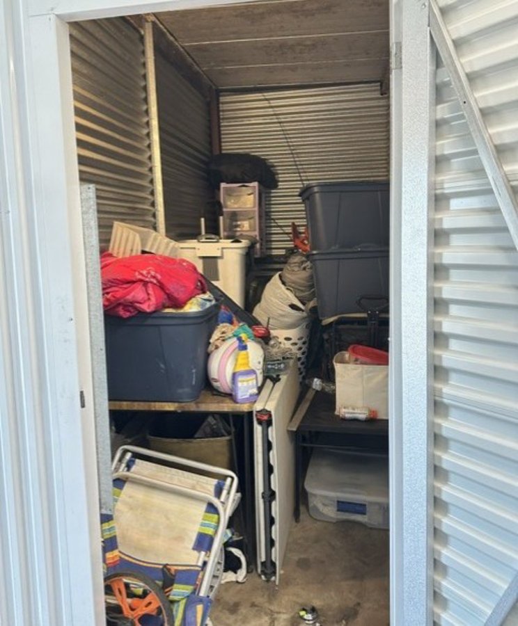 5 x 10 storage unit in Marietta, GA