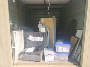 10 x 15 storage unit in College Park, GA