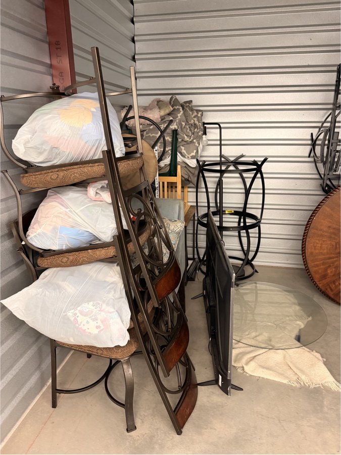 10 x 10 storage unit in Durham, NC
