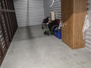 10 x 24 storage unit in Woodbridge, VA