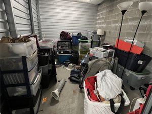 10 x 15 storage unit in Shoreline, WA