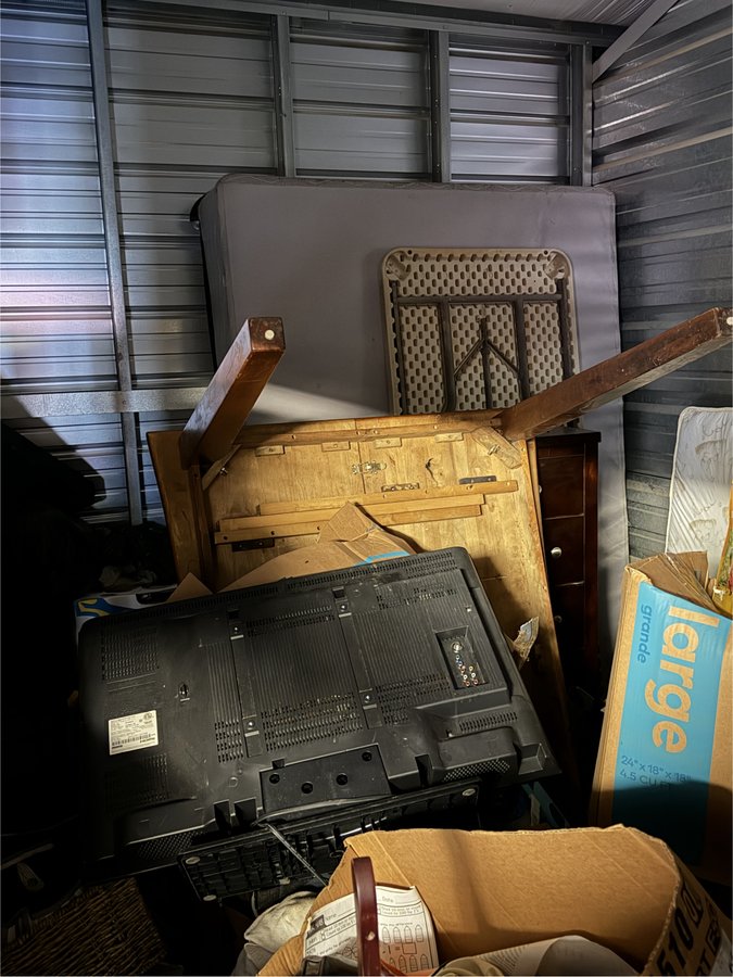 10 x 15 storage unit in Murfreesboro, TN