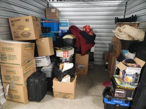10 x 10 storage unit in Charleston, SC
