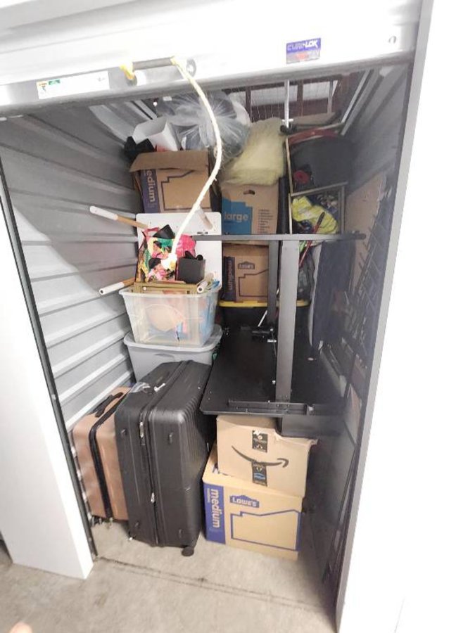 5 x 10 storage unit in Charleston, SC