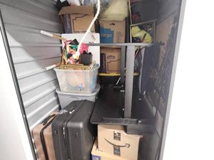5 x 10 storage unit in Charleston, SC